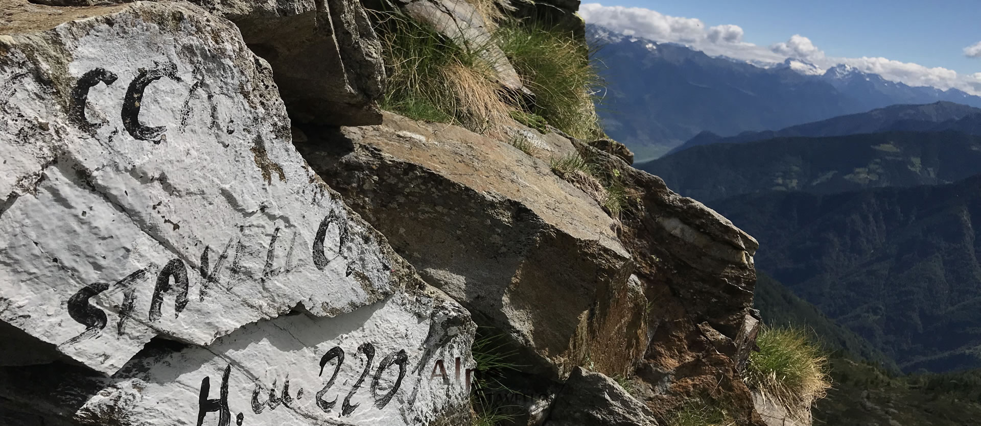 L'alpeggio e il territorio Alpe Stavello - Azienda agricola Alpe Stavello - Rifugio Valgerola