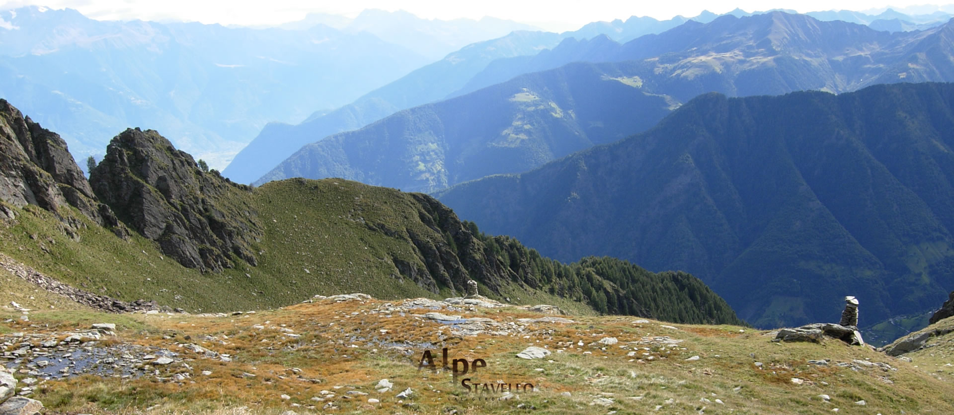 L'alpeggio e il territorio Alpe Stavello - Azienda agricola Alpe Stavello - Rifugio Valgerola